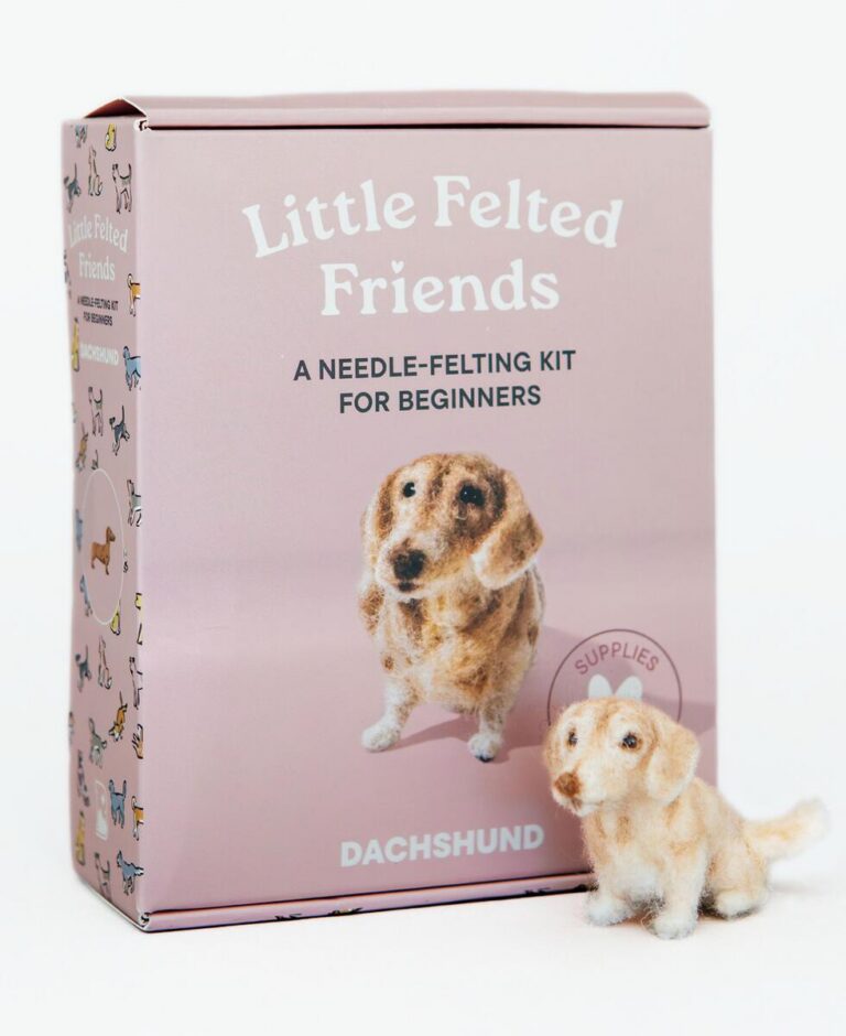 Little Felted Friends: Dachshund  /  Other Merchandise